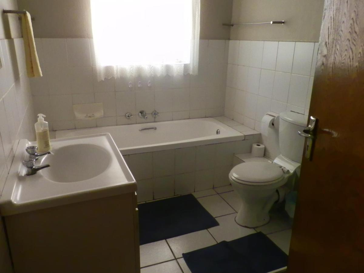 10 On Fairview B&B Paarl Luaran gambar