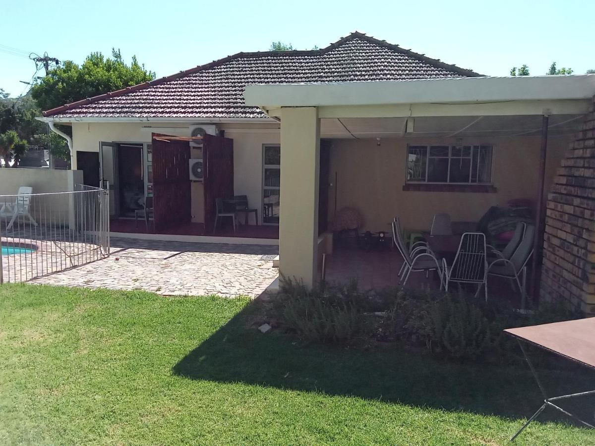 10 On Fairview B&B Paarl Luaran gambar