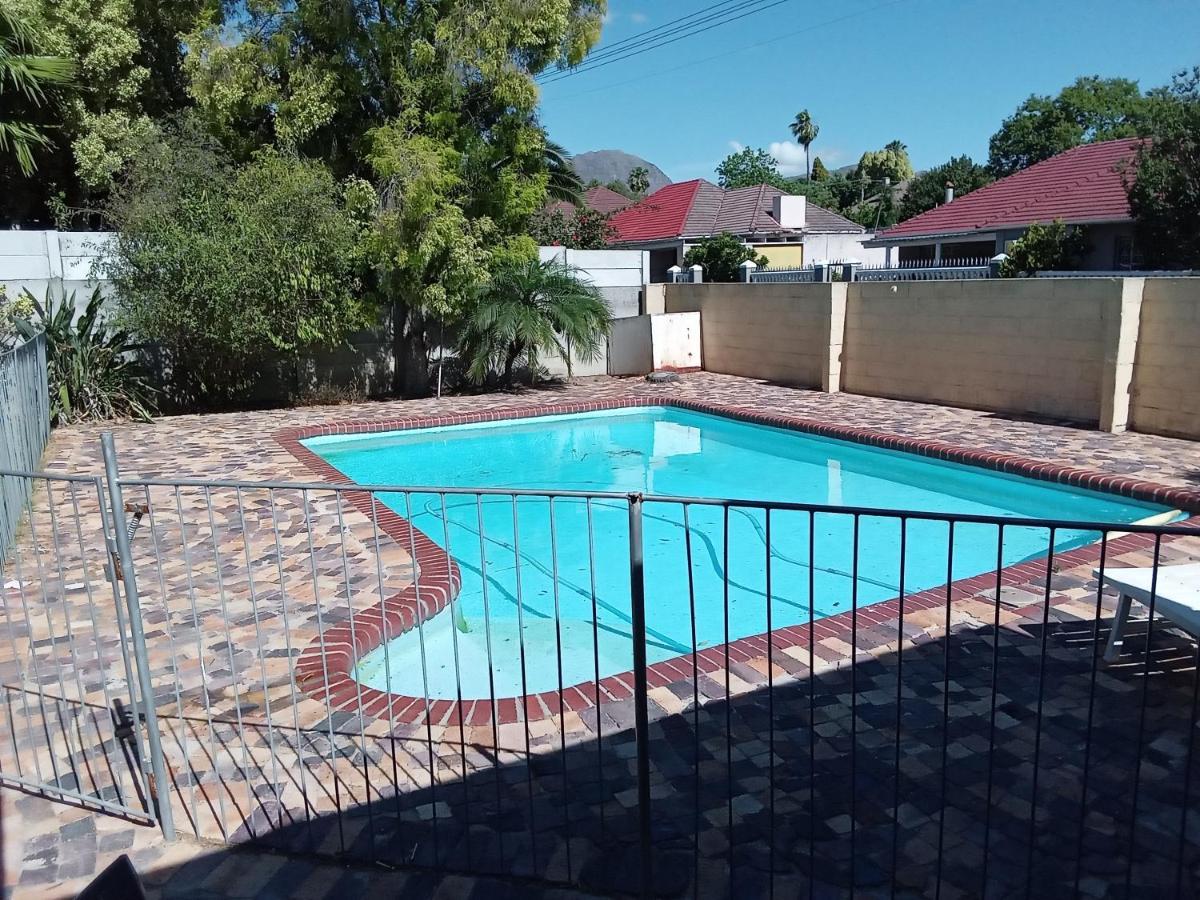 10 On Fairview B&B Paarl Luaran gambar